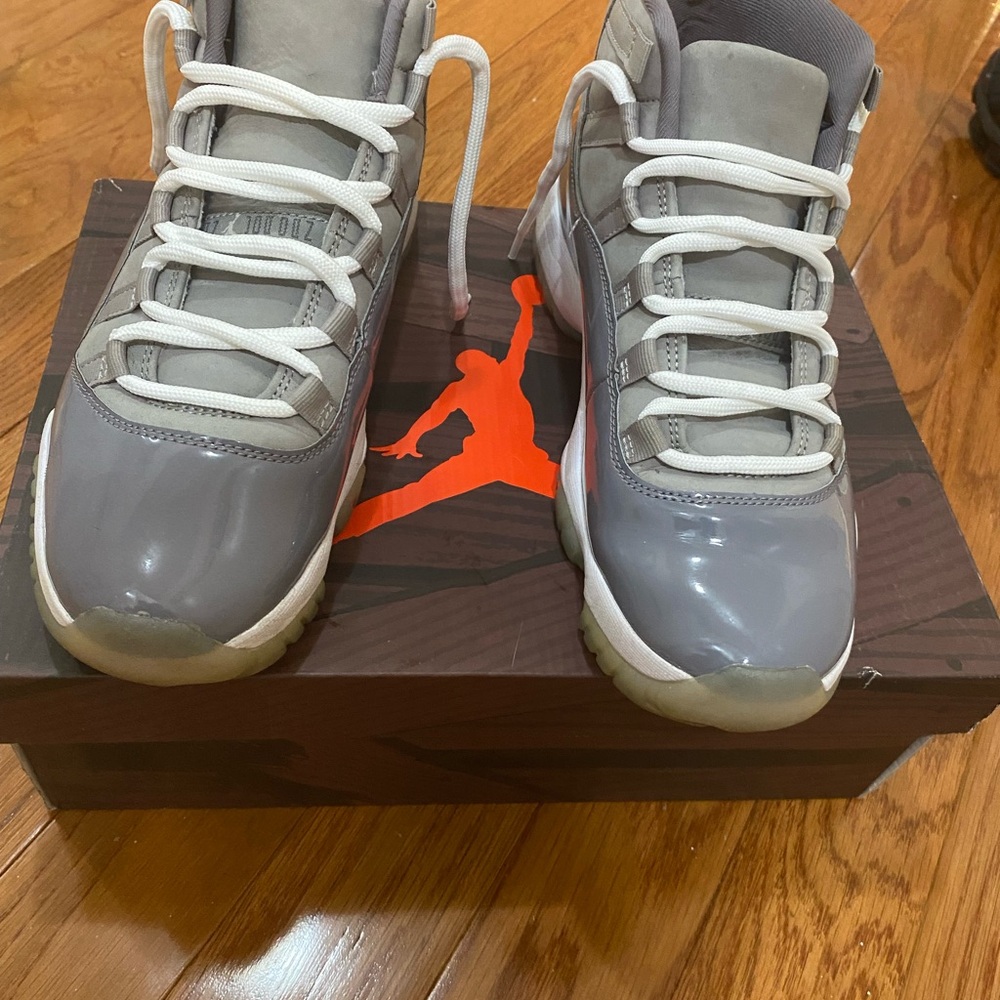 Jordan 11 cool greys